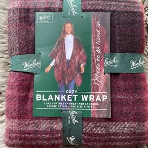 Woolrich Blanket Wrap NWT